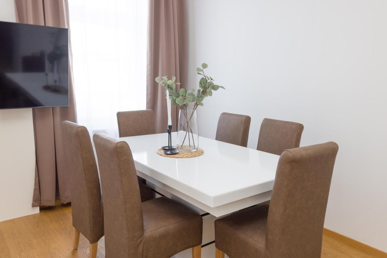 Donaustadt Special Apartments 1220 เวียนนา ภายนอก รูปภาพ