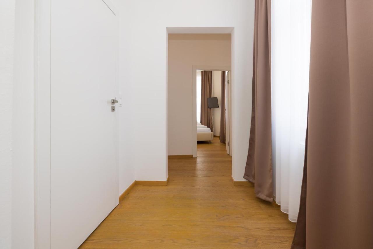 Donaustadt Special Apartments 1220 เวียนนา ภายนอก รูปภาพ