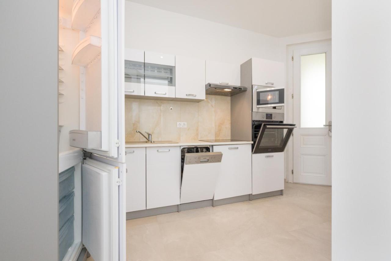 Donaustadt Special Apartments 1220 เวียนนา ภายนอก รูปภาพ